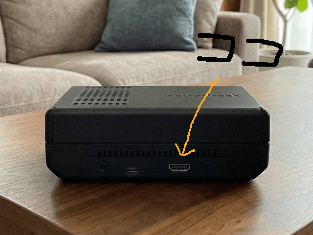 レトロフリーク本体のHDMI接続ポートの画像です。